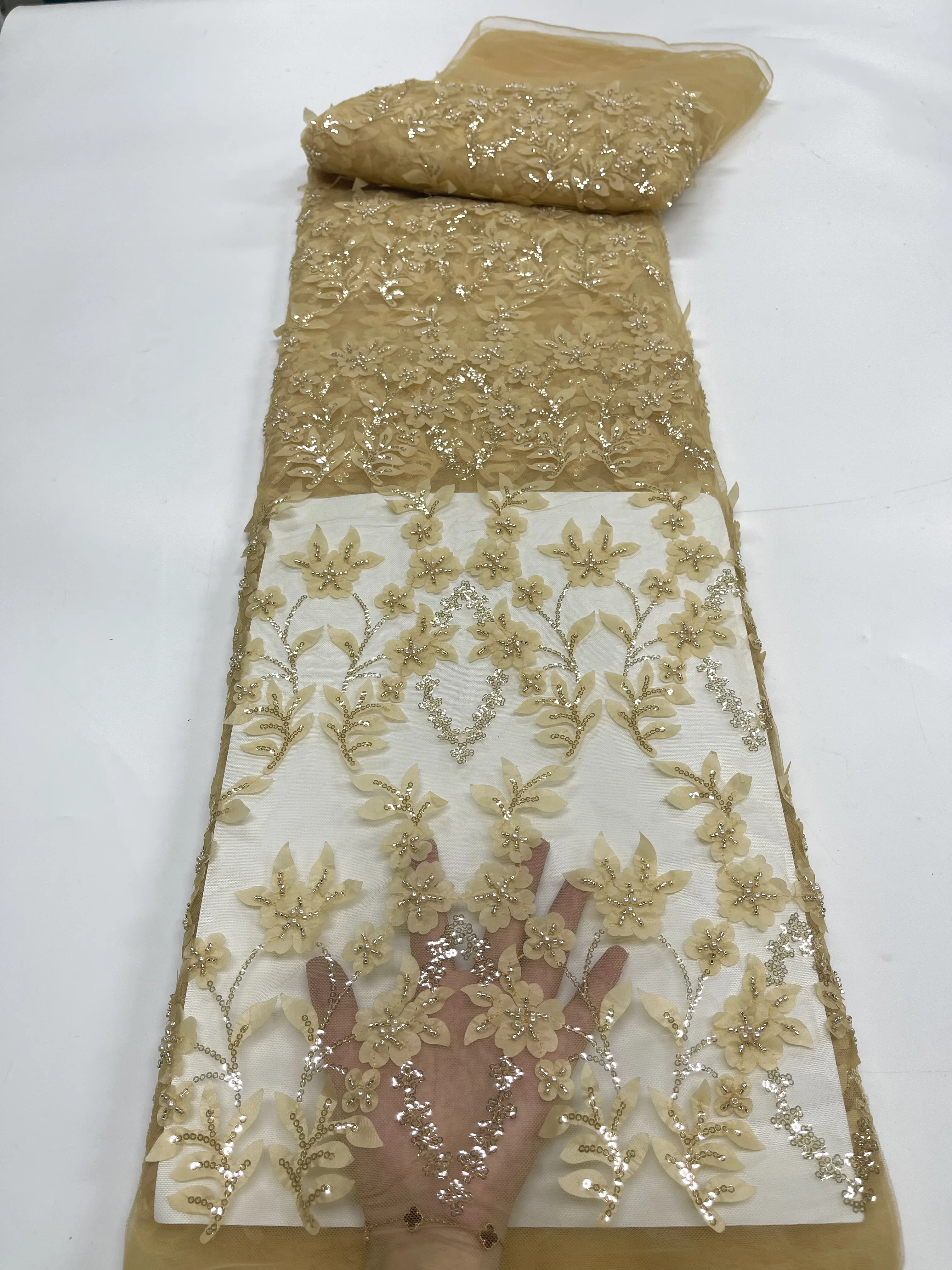 

Nigerian Fashion Luxury Gold Handmade Beaded French Lace Fabric 2022 African Sequins Applique Lace Fabric For Wedding Dress Sew