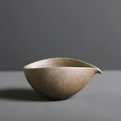 Gilded Irregular - Shaped Japanese Handmade Pottery Tea Divider Cup (002)