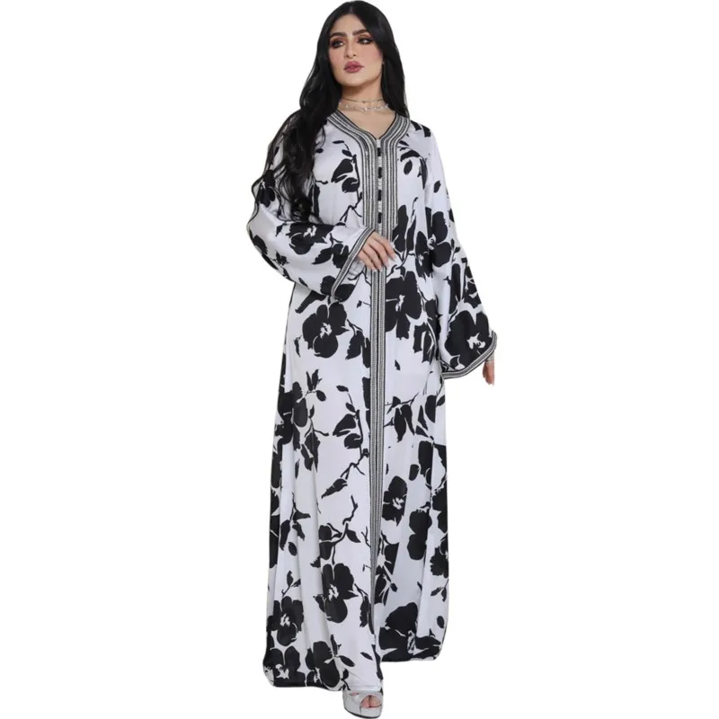 

Middle East Muslim Elegant Temperament Dress Black And White Print Fashion Chic Lace Casual Abaya Robe African Women's Dress XXL