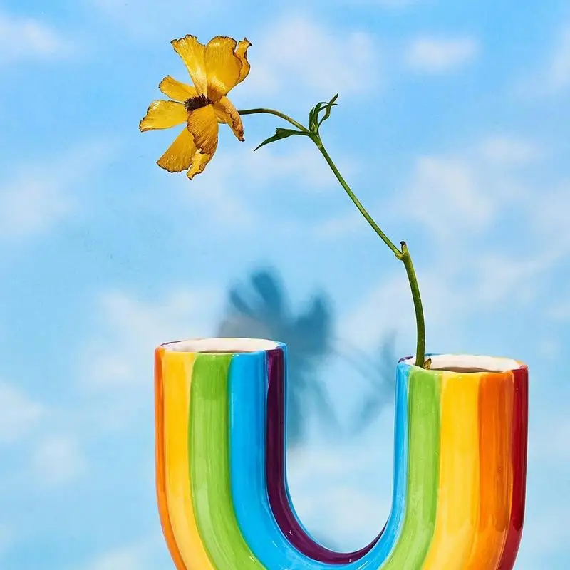 Modern Simple U Shape Vase Creative Rainbow Dried Flower Vase Modern Aesthetic Ornaments Resin Flowerpot For Office Home Decor 3