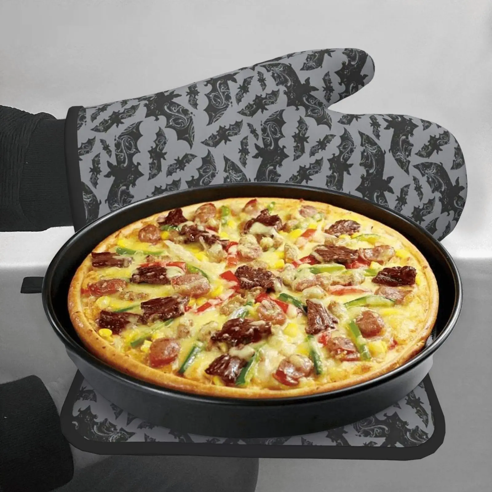 Halloween Bats Oven Mitts and Pot Holders Heat Resistant Non Slip Oven Gloves for Safe Cooking Baking Grilling