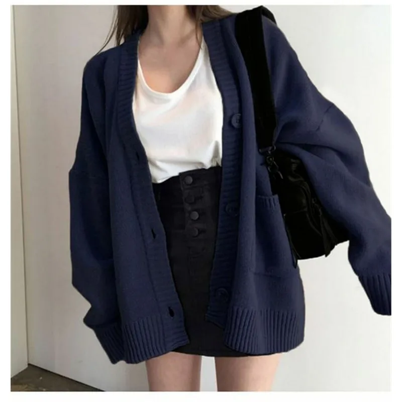 

2023 New Style French Gentle Korean Chic Chic and Beautiful Unique V-neck Knitted Top Female Sweater Temperament Cardigan Coat