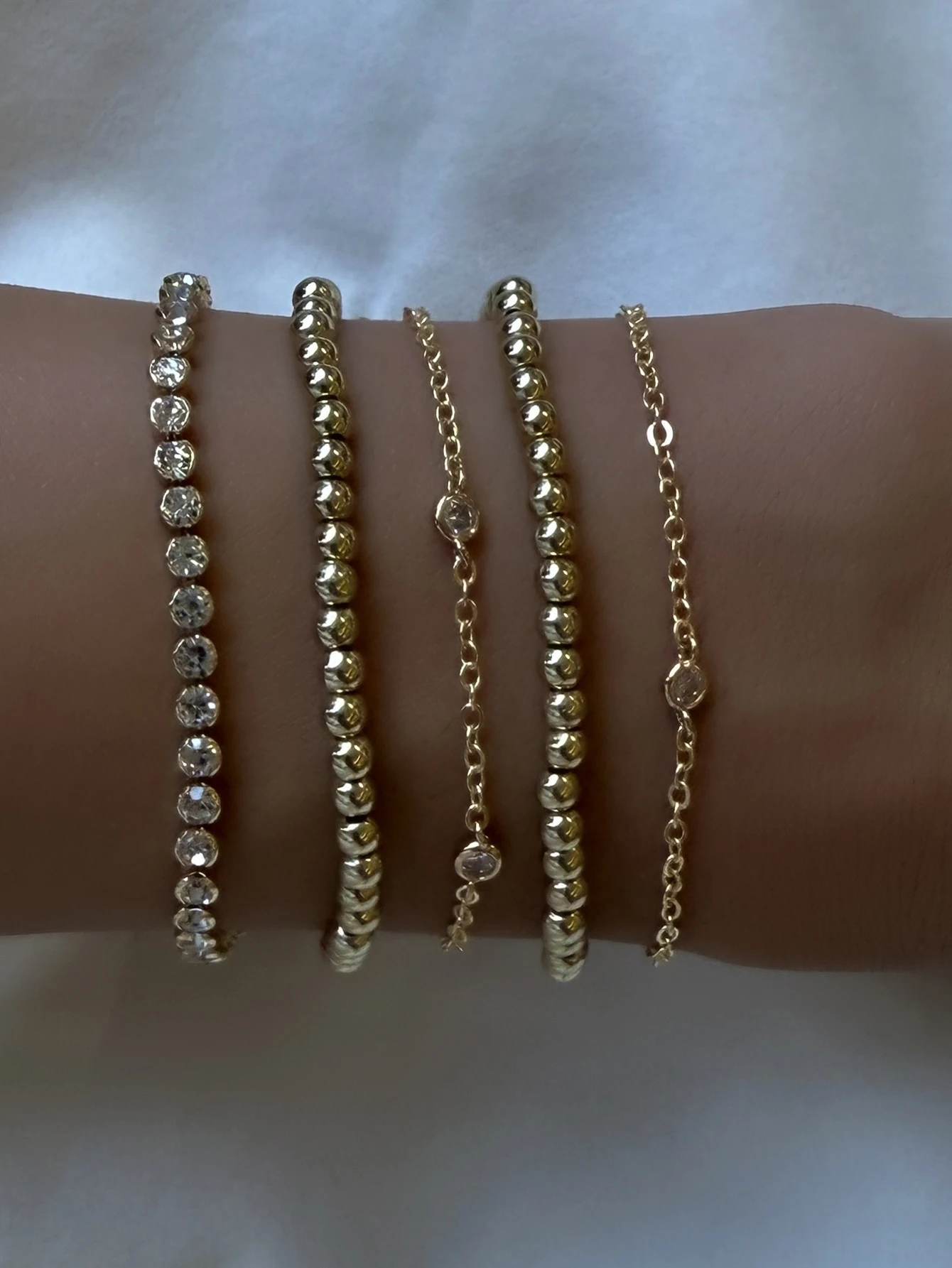5pcs Minimalist Glass Copper Bead Chain Stacked Elastic Bracelet for Women