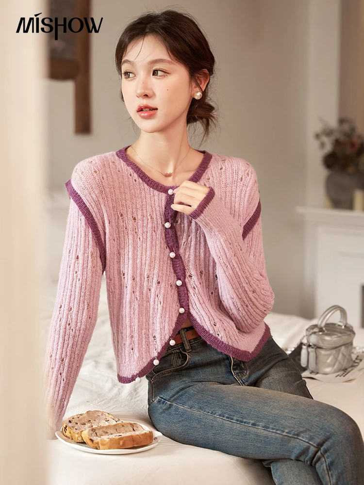 

MISHOW [Mohair Fabric]Knitted Sweater Cardigan 2023 Autumn Color Matching Hollow Out Pearl Single Breasted Short Coat MXC41Z0148