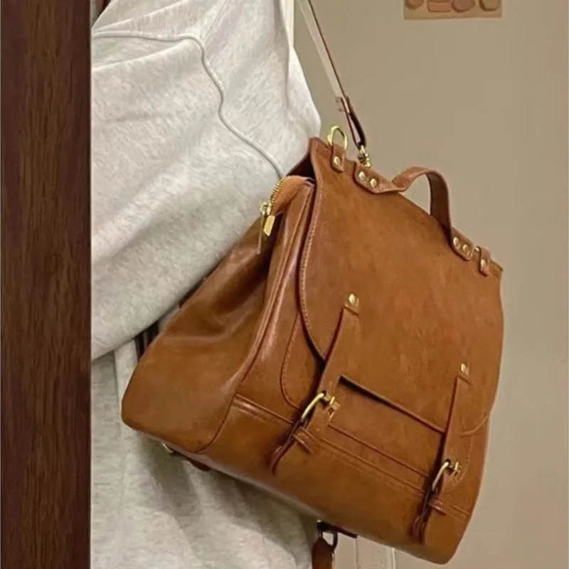 Retro Studded Backpack Women Academy Style Large Capacity Leather Messenger Bag Ladies High End Multi Functional Crossbody Bag