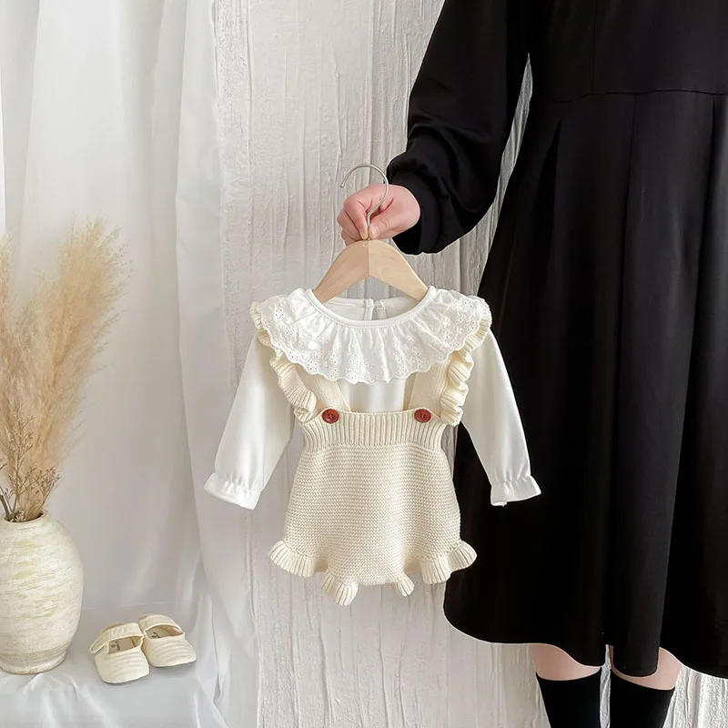 Baby Rompers 0-3T Girls Overall Baby Cute 3 Colors Knitted Flare Shoulder Strap Bodysuit Infant Sweet Rompers