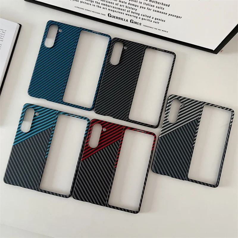 New Luxury Ultra Slim Fit Carbon Fiber Texture Pattern PC Case For Samsung Galaxy Z Fold 7 Business Shockproof Phone Case Conque