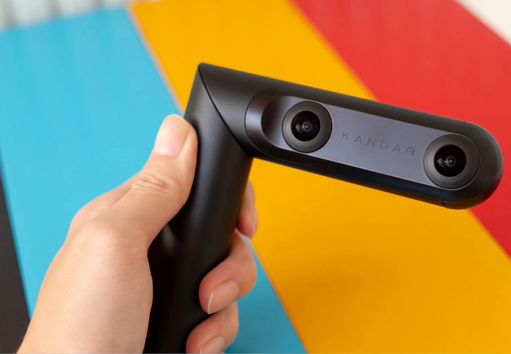 KanDao QooCam 3D Motion Camera QooCam Cucum 3D Action Camera 180&deg; VR 360&deg; 2D VR 4K UHD Video Recorder FOV 216&deg;
