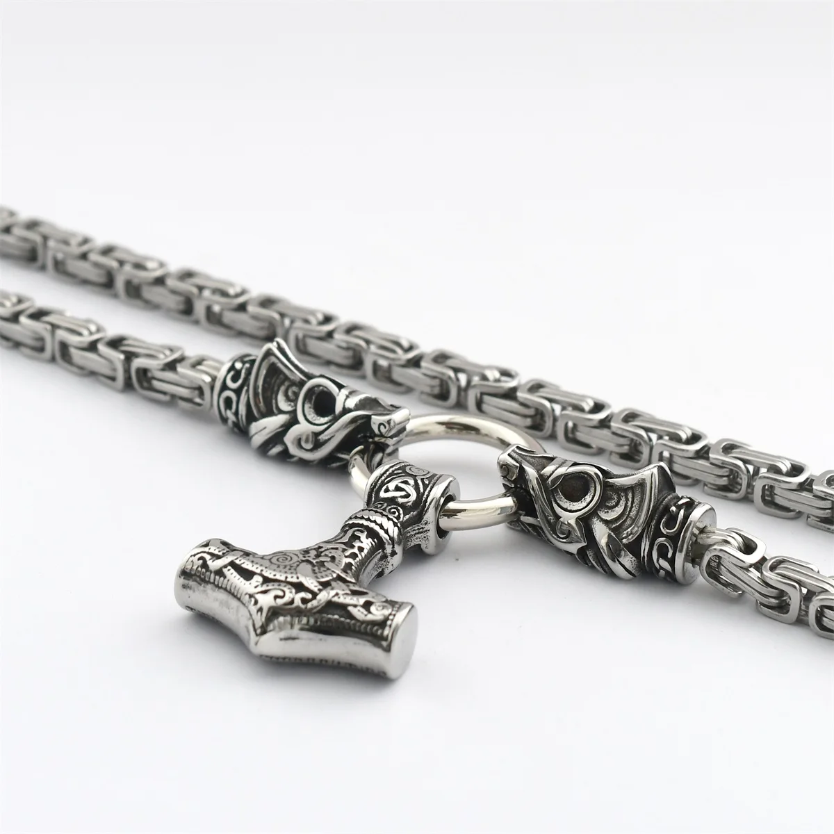 Men's Viking New Wolf Head King Chain Necklace Nordic Stainless Steel Thor's Hammer Pendant Amulet Necklace