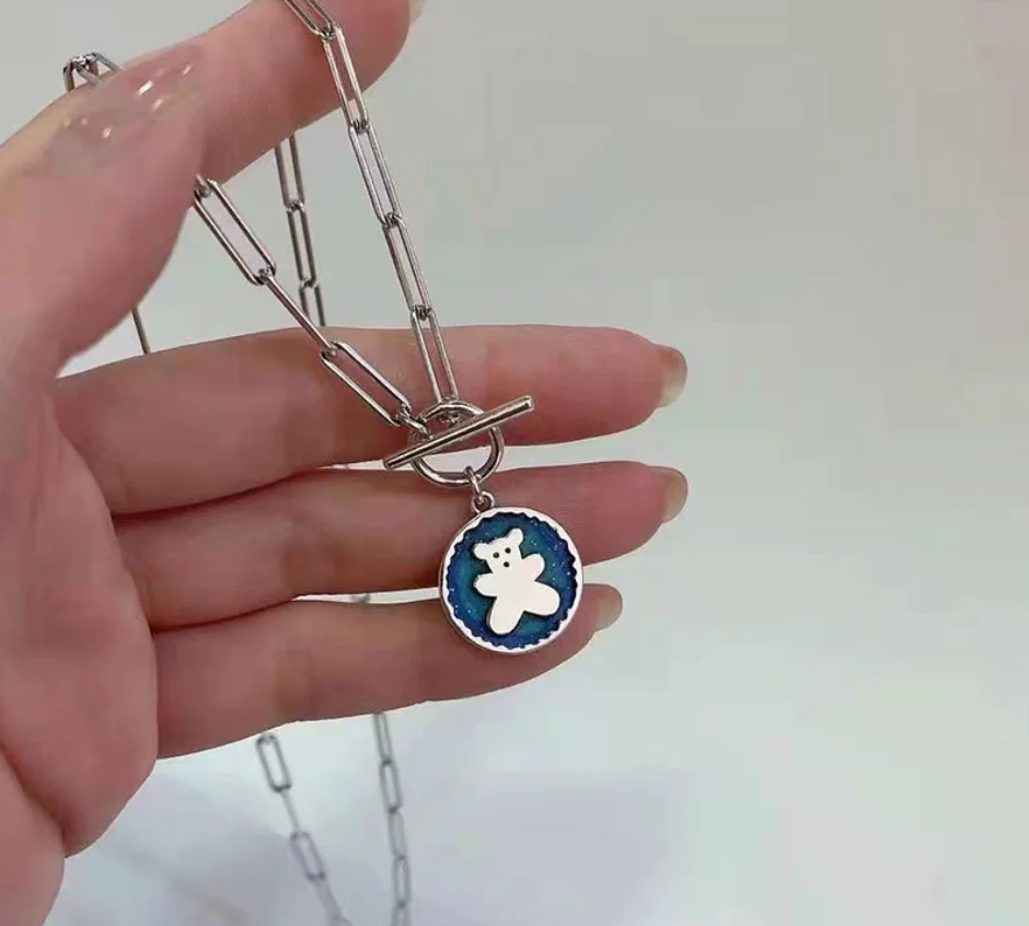 Simple silver plated necklaces bear retro elegant ot buckle Pendant Necklace for women Fashion Jewelry