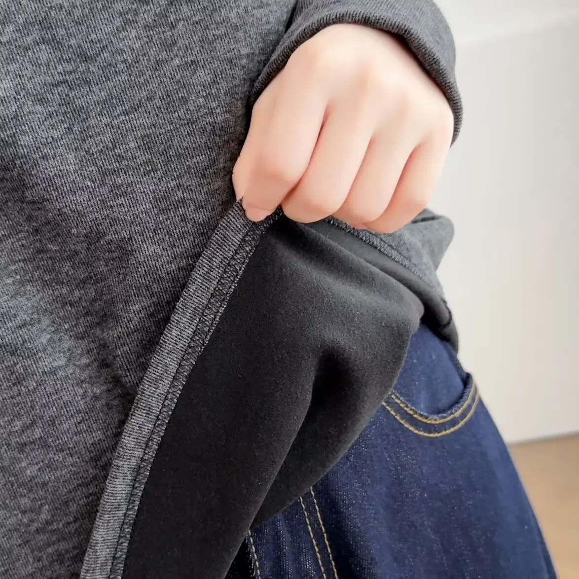 XXXXL Fashion Plus Size Women's T-Shirt Autumn Winter Thickened And Fleece Warm Simple Mock Neck Long Sleeved Base Tops 2551