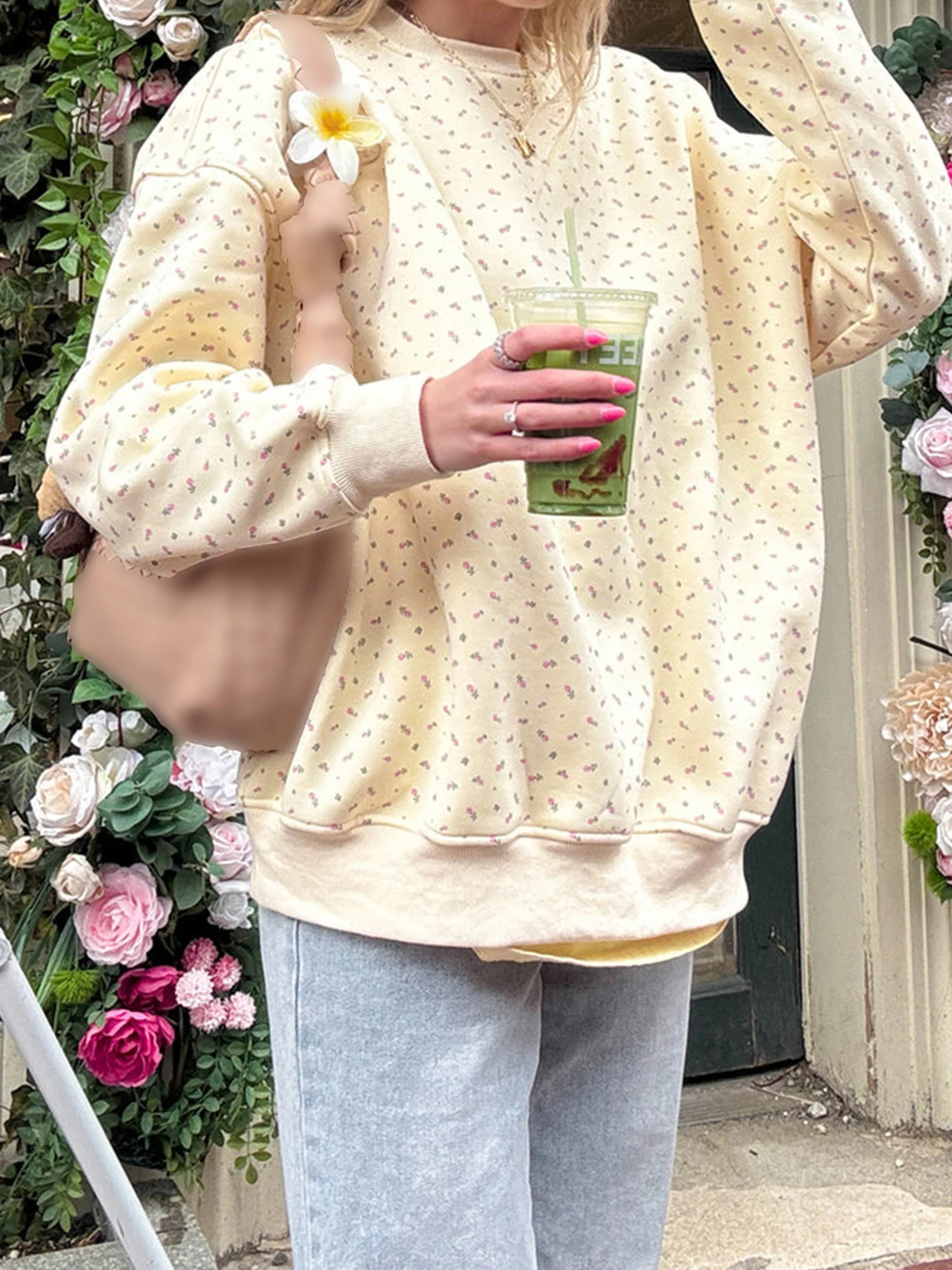 Stylish Women s Floral Print Sweatshirt with Long Sleeves Loose Fit and Casual Streetwear Vibe for Spring and Fall Fashion