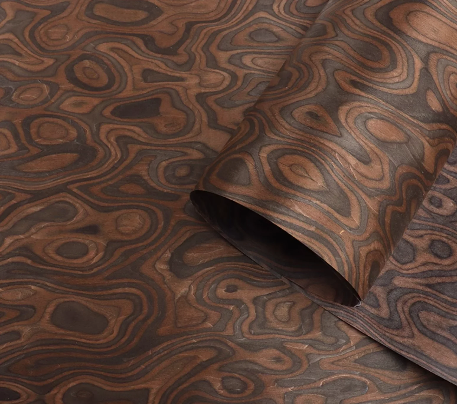 L:2.5meters Width:580mm T:0.25mm Technology wood sandalwood root pattern wood veneer Furniture Speaker Car Interior Decoration