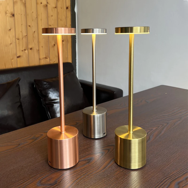 Cordless Table Lamp Nordic Style Alloy Body Touch Switch 3 Colors Rechargeable