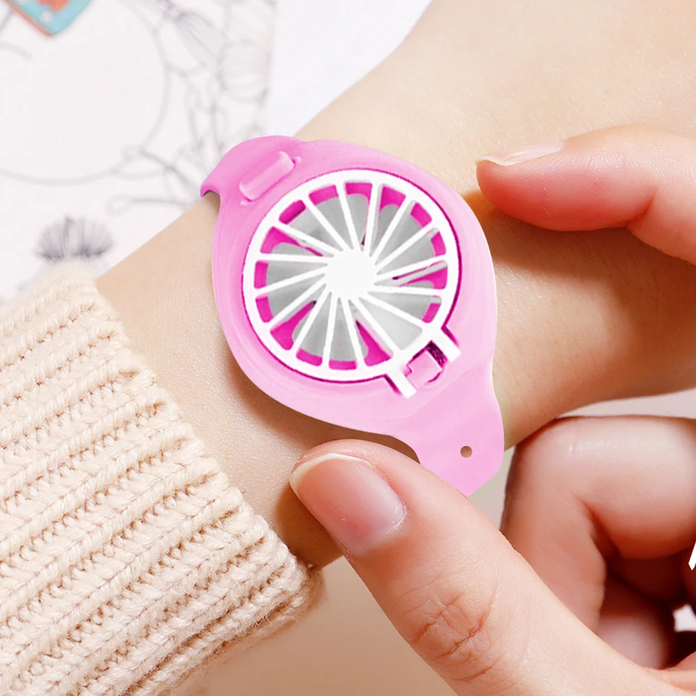 Watch Shape Fan Portable Wrist Strap Mini Watch Hand Held Fan USB Charging Small Rechargeable Fans Kid&rsquo;s Festival Birthday Gift