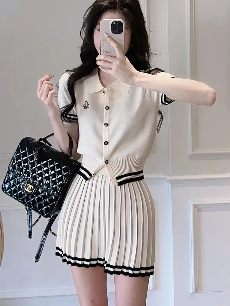 New Korea Fashion Stripe Knitted Suits Women Short Sleeves Top + Pleated A Line Skirt Summer Casual Streetwear Two Pieces Sets sincere girl printed lantern sleeves loose fitting clothes and fashionable tassel hem skirt sets are available in stock