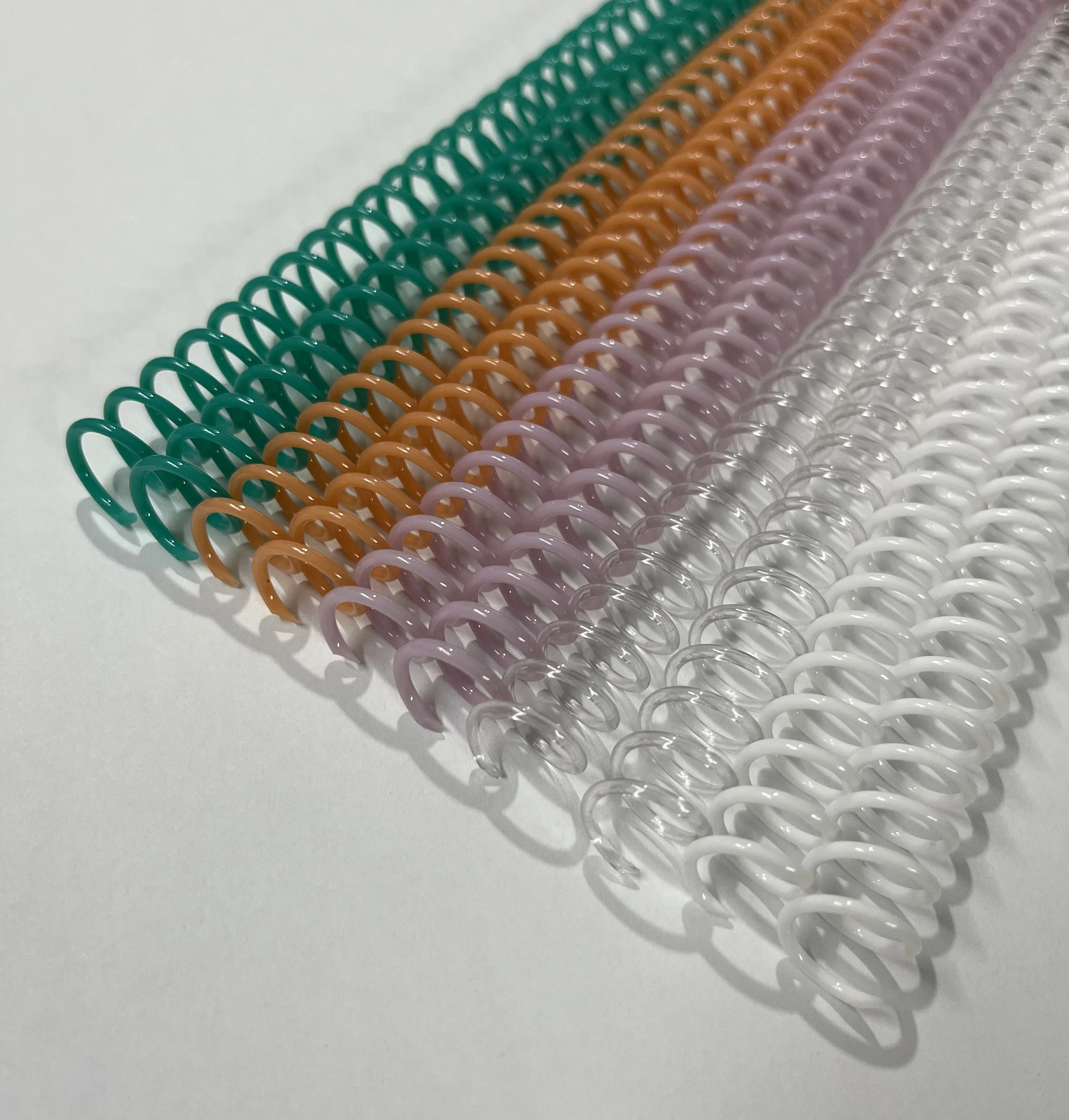 10PCS Diameter 10mm Plastic Spiral Binding Coil Loose-leaf 46 Holes Pitch 4:1 Colorful Single Spring for A4 Notebook Binders