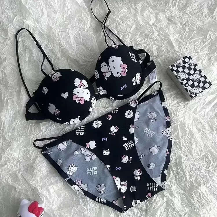 Sanrio Cute Hello Kitty Bra Sexy No Wire Push Up Underwear Women Seamless  Bra Girls Students Bras Breathable Gathered Lingerie - AliExpress