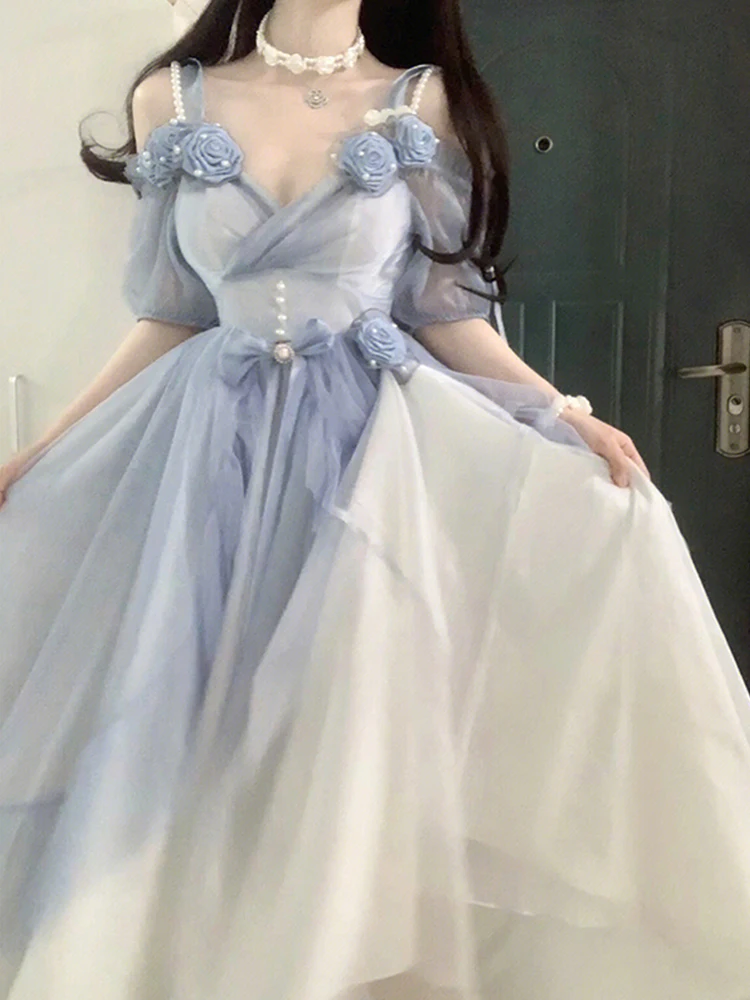 

Elegant Three-Dimensional Rose Suspender Dress
