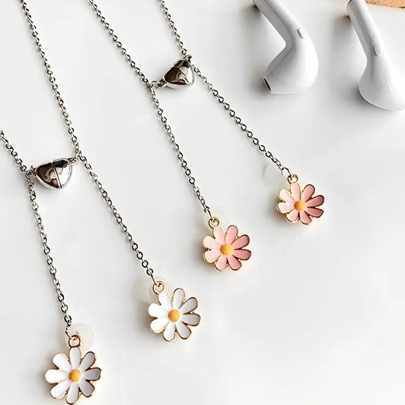 AntiLostChainDaisiesAstronautHeadphoneChainsStrapMenWomen