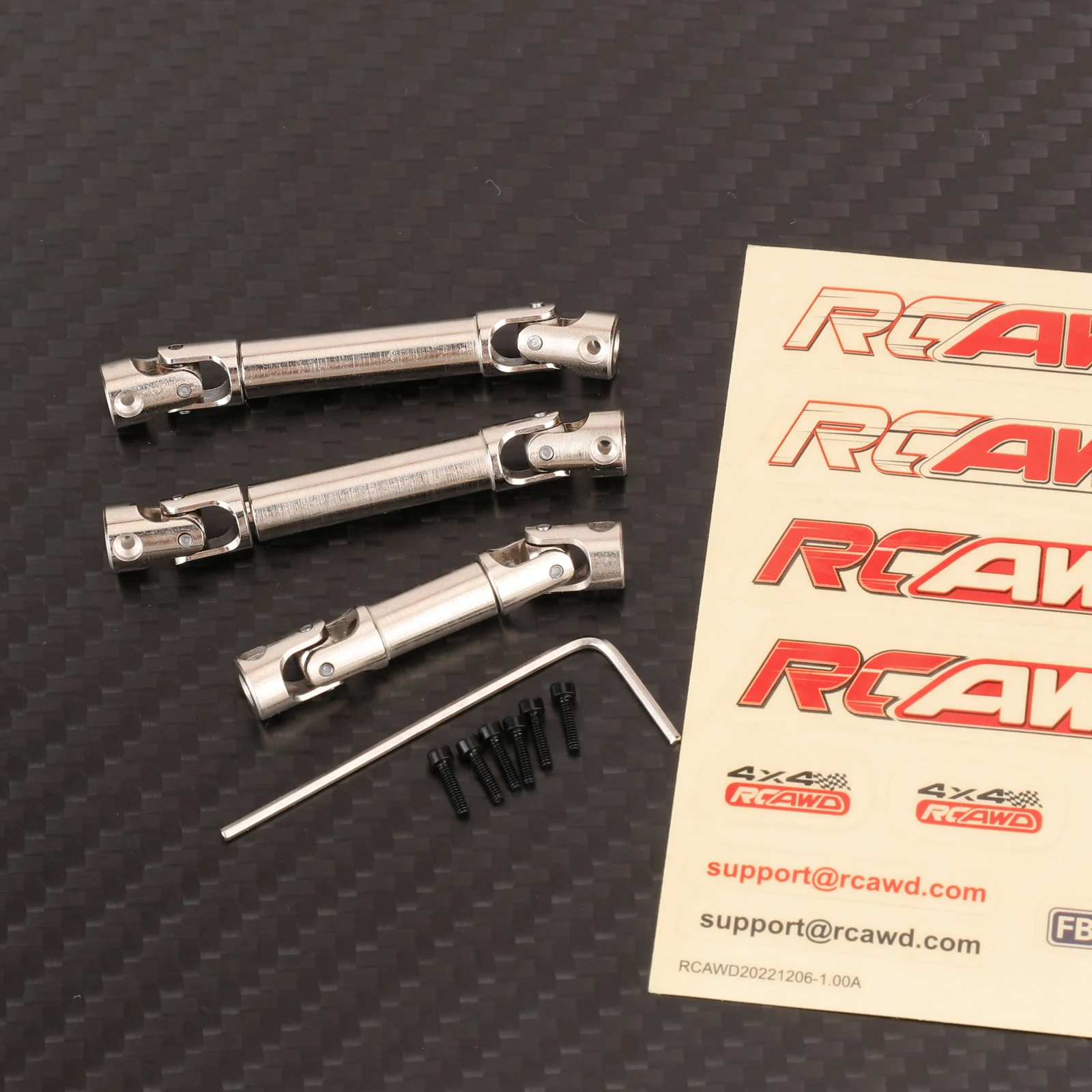 Détail des fixations et de la finition anodisée de l'arbre de transmission RC en alliage d'aluminium RCAWD