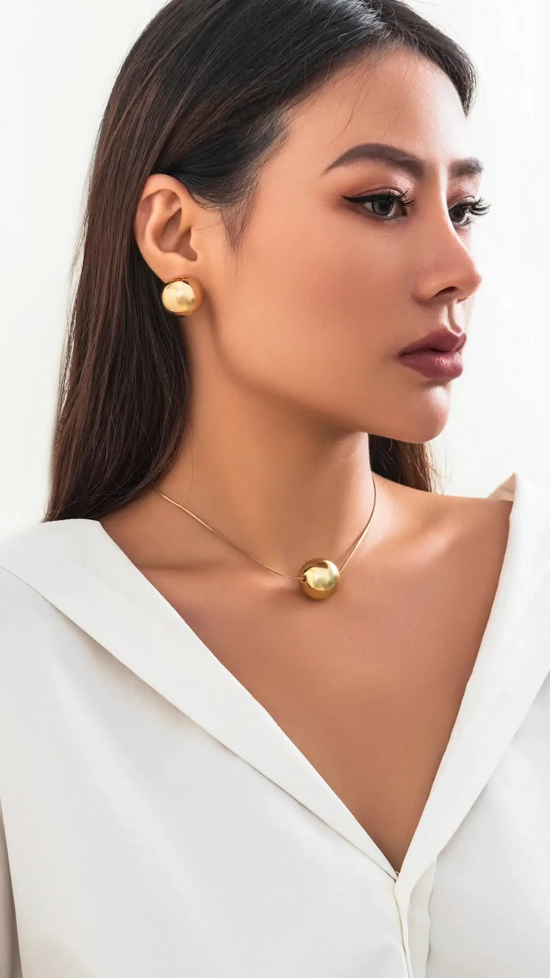 IngeSight.Z Vintage CCB Ball Square Snake Chain Choker