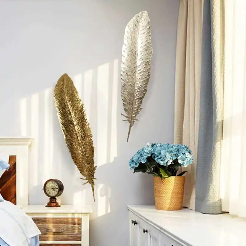 

European-style iron art wall hanging with metal background ornaments feather decoration gold foil technology light luxury