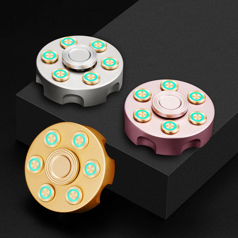 

edc Glow-in-the-dark fidget spinner left wheel decompression metal toy Glow Finger Spinner Black Tech game Casual gift