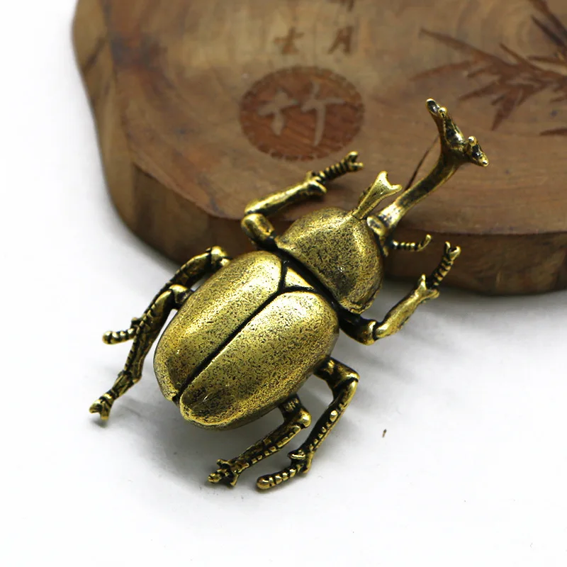 Retro Brass Beetle Figurines - Unique Insect Ornaments for Desk Decor and Collectible Gifts