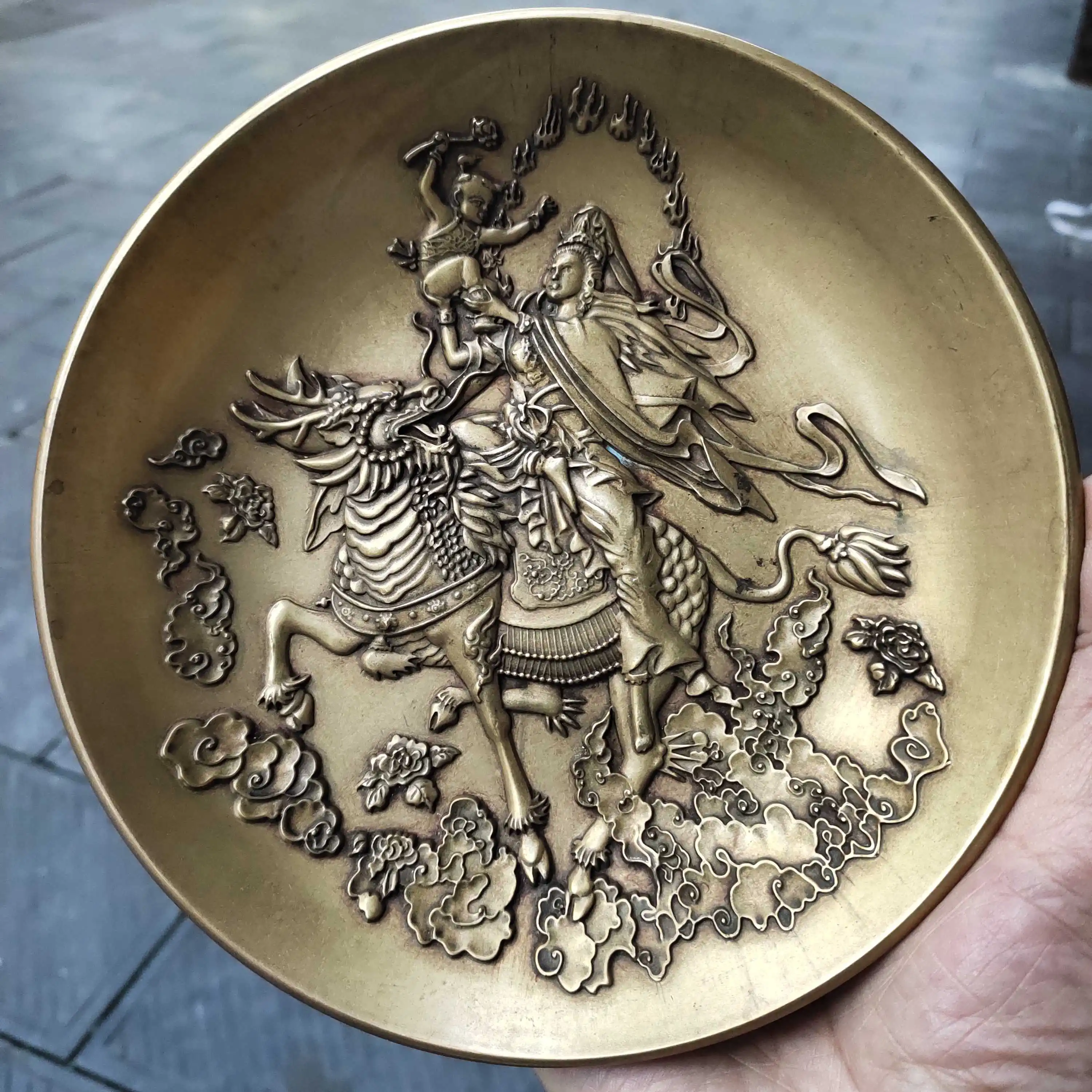 

Antique bronze collection antique pure copper Qing Qianlong annual son Guanyin appreciation plate