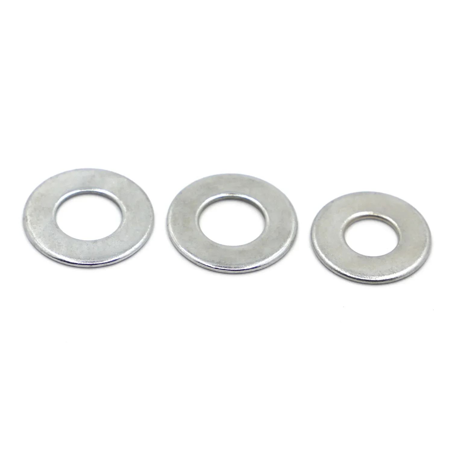 Durable Stainless Steel Zinc-Plated Flat Washers and Gaskets in Assorted Sizes