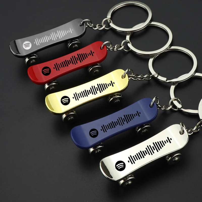 2021 Fashion Skateboard Keychain Custom 