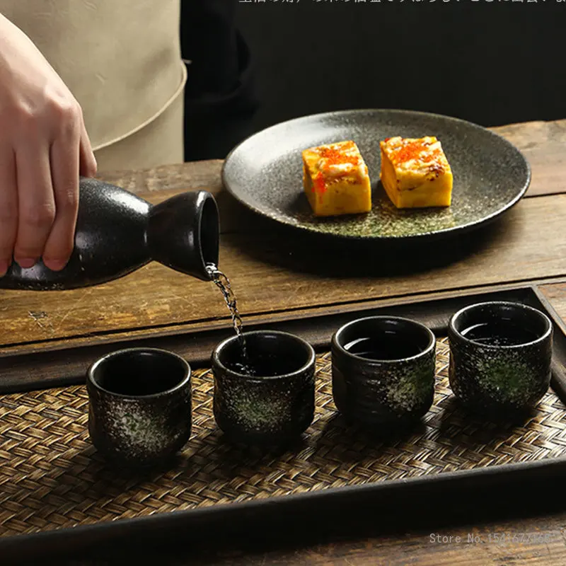 Retro Japanese Sake Set, Ceramic Flagon Liquor Cup, 1 Pot, 4 Cups, Home Bar, White Wine Pot, Creative Drinkware Gifts, 5Pcs