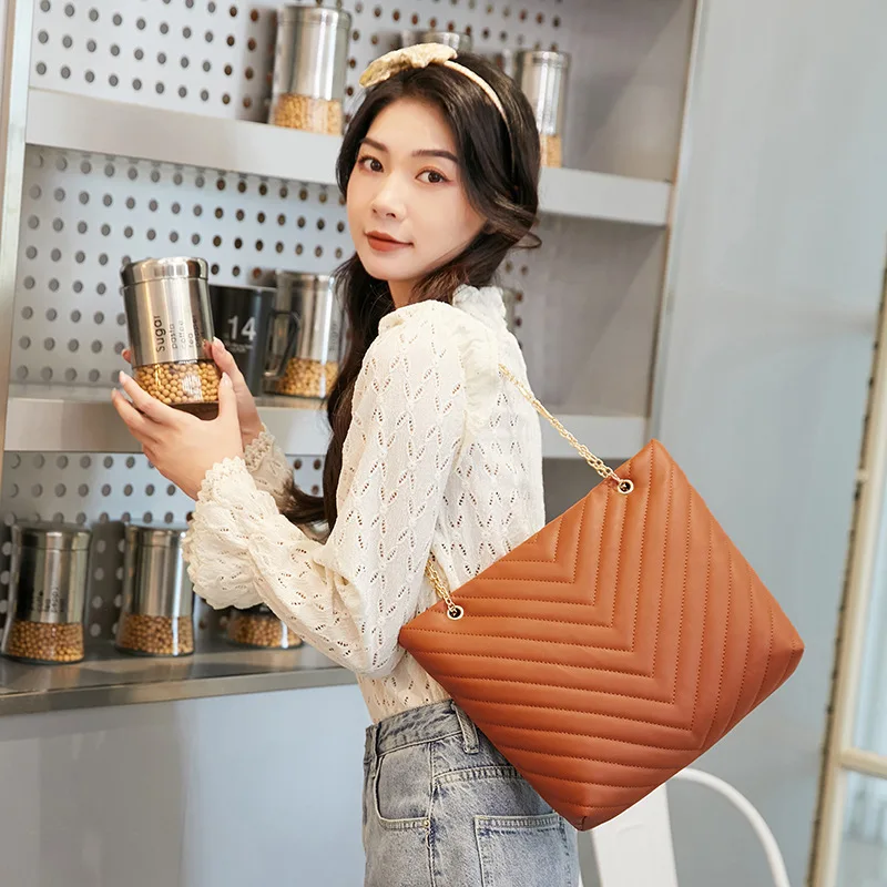 여성용 캐주얼 자수 체인 숄더백, V 패턴 링지 핸드헬드 쇼핑백, 토트백, 새로운 패션