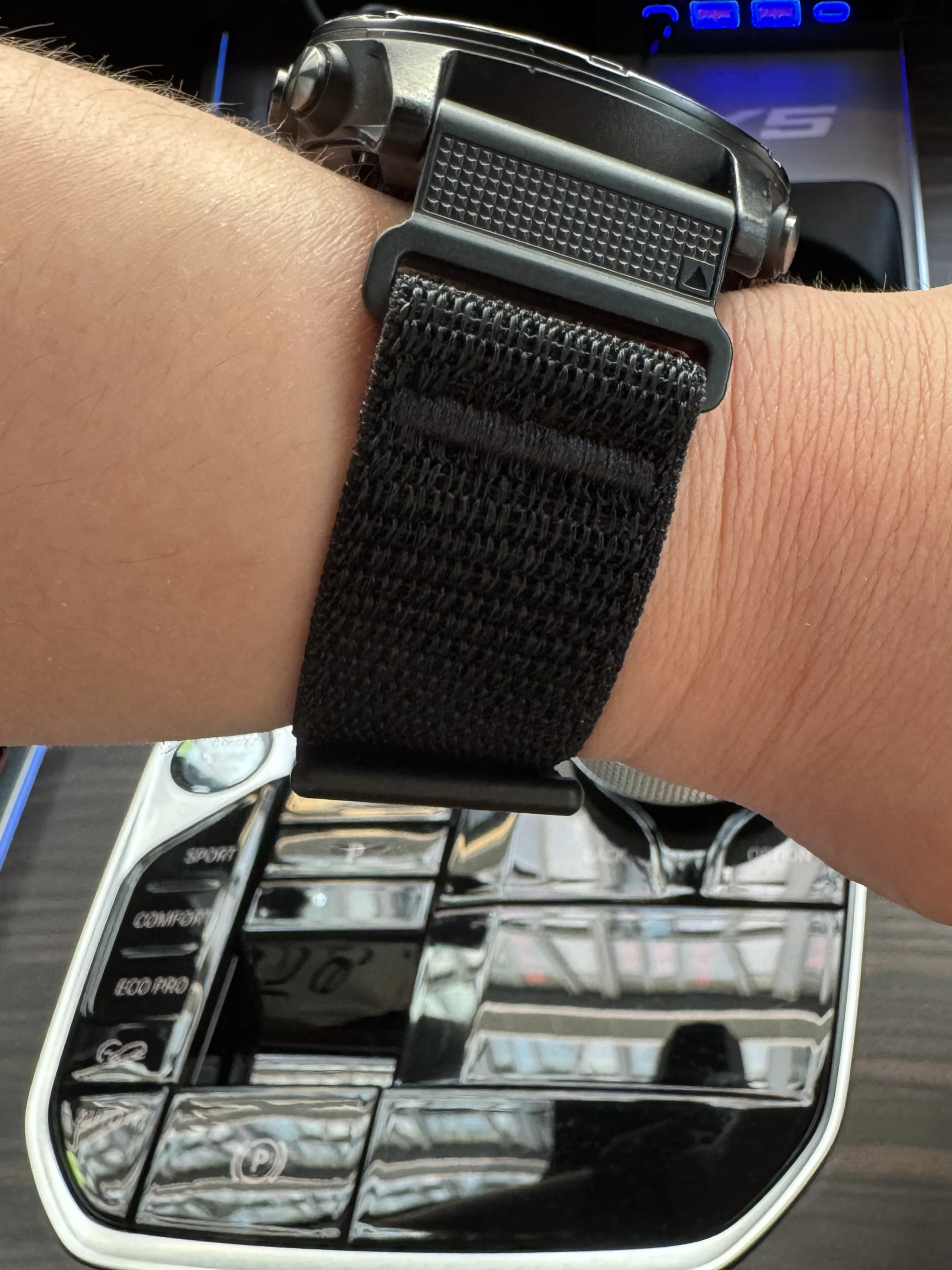 Durable Braided Nylon Loop Strap - QuickFit 22mm/26mm