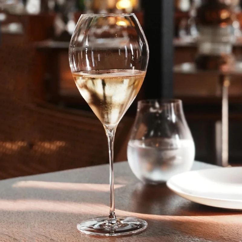 Ultra-Thin Crystal Wine & Champagne Glasses 1