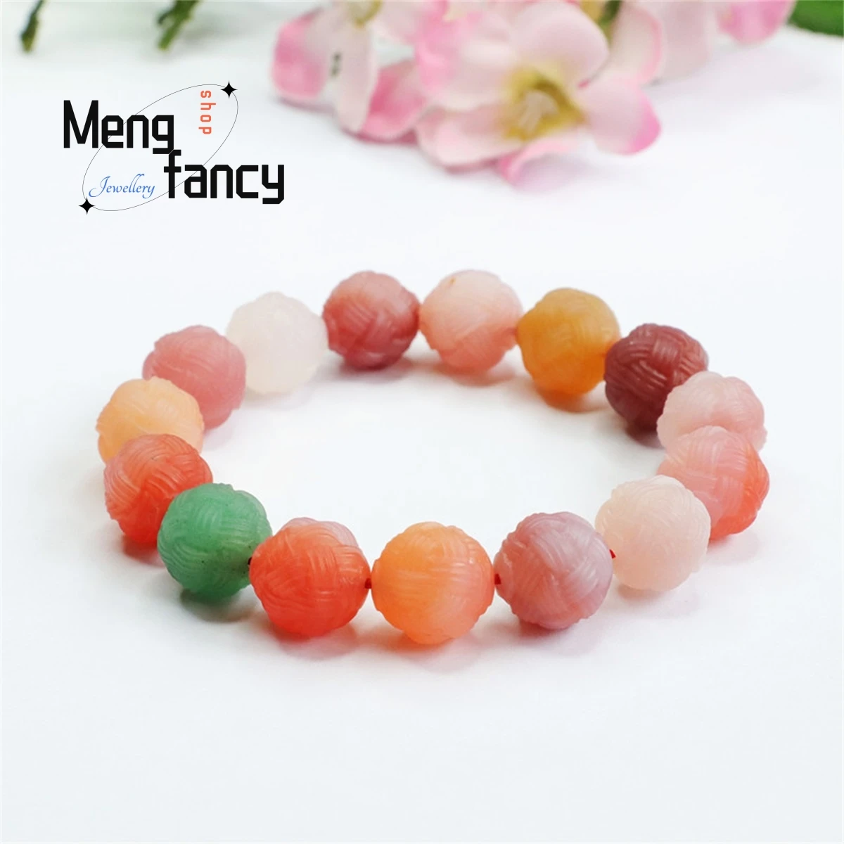 õ Yanyuan  ڼ  ĵ ÷  Ʈ , ϰ   ִ м ٸ  ־