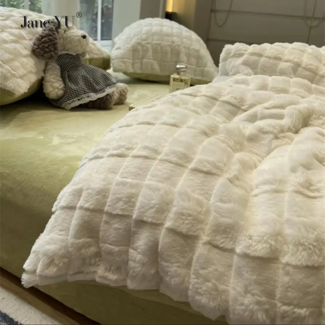 

2022 Soft Padded Milk Fleece 4pcs Bedding Set Winter Rabbit Fleece Coral Fleece Quilt Cover Sheet Hat 3pcs Bedding Sets