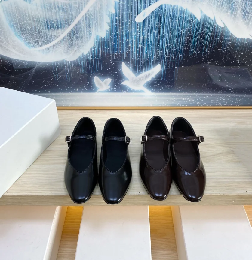 Retro genuine leather versatile flat sole single shoe ballet shoes for women