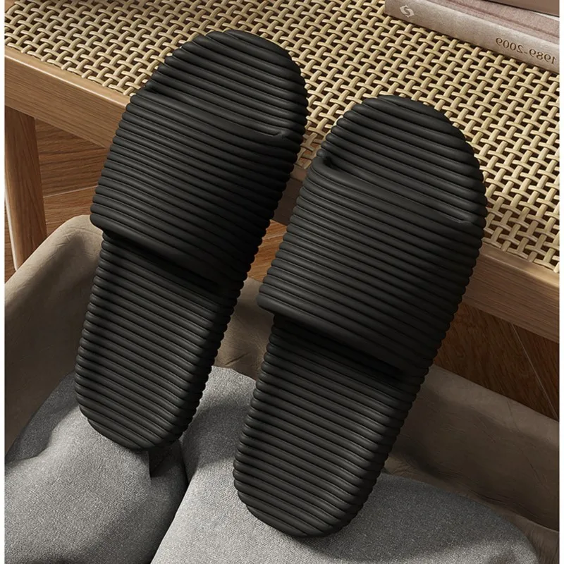 Crestar New Summer Slippers For Women Indoor Non-slip Soft Bottom Bathroom Shower Slippers Couple Casual House Flats Slippers 4
