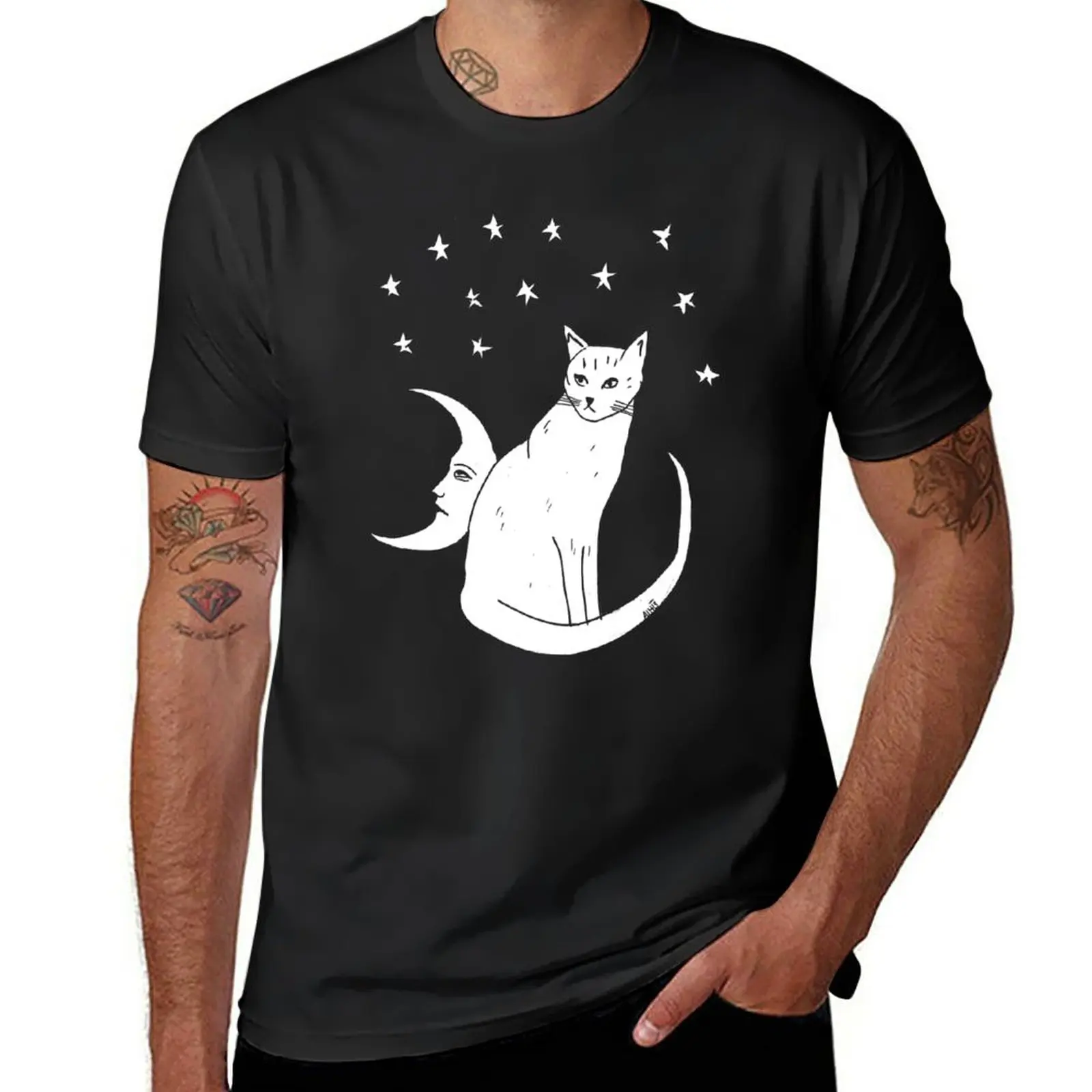 

New Moon Cat T-Shirt Anime t-shirt Short t-shirt men clothing