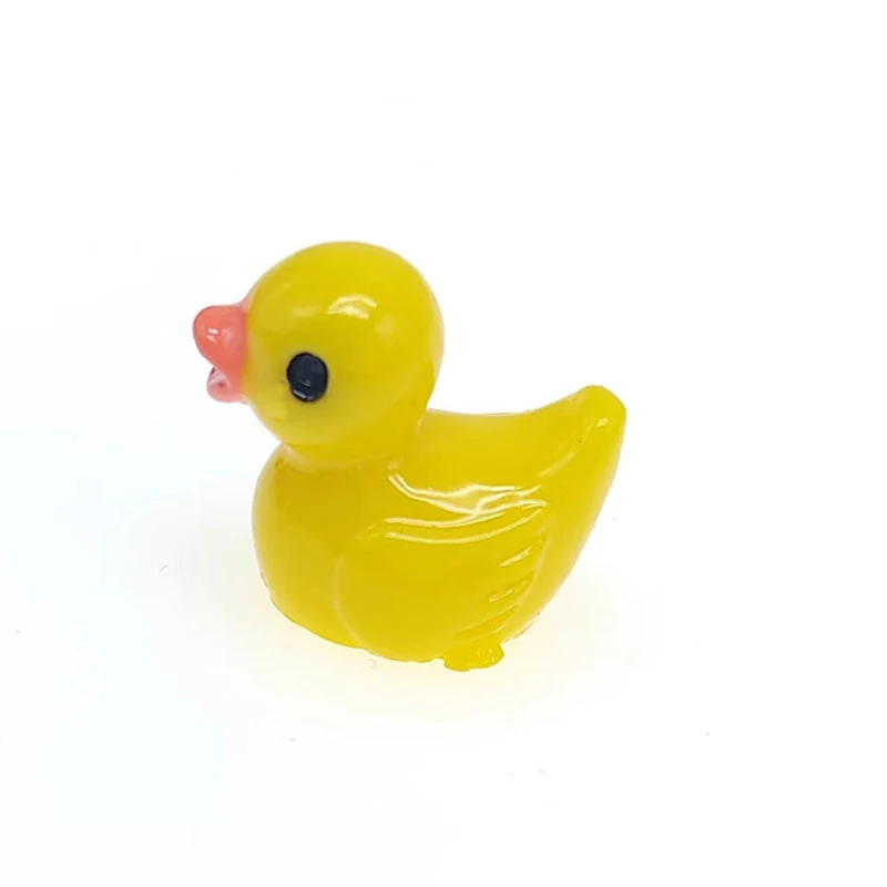 20/50/100pcs 1.6&times;1.6cm Mini Yellow Duck Landscape Ornament With Multi Meat Moss Microlandscape Mini Resin Candy Color 3D Duck