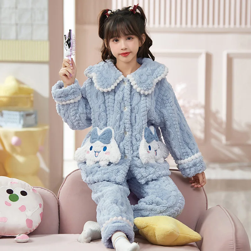 

Anime Sanrio Children's Pajamas Hello Kittys Accessories Cute Kawaii Autumn and Winter Coral Velvet Homewear Set Toys Girls Gift
