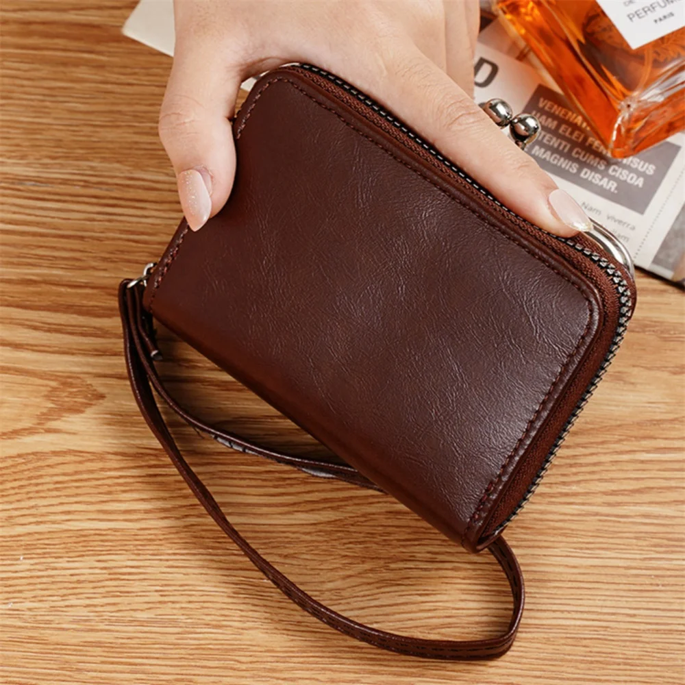 Women's Buckle Wallet Fashion Wrist Strap Short Coin Purse Retro Card Bags Large Capacity Multi Card Pocket Ladies Money Clip