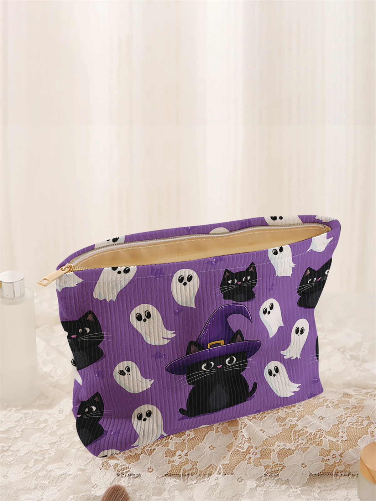 Halloween printed corduroy zipper makeup bag, lightweight and multifunctional makeup storage bag
