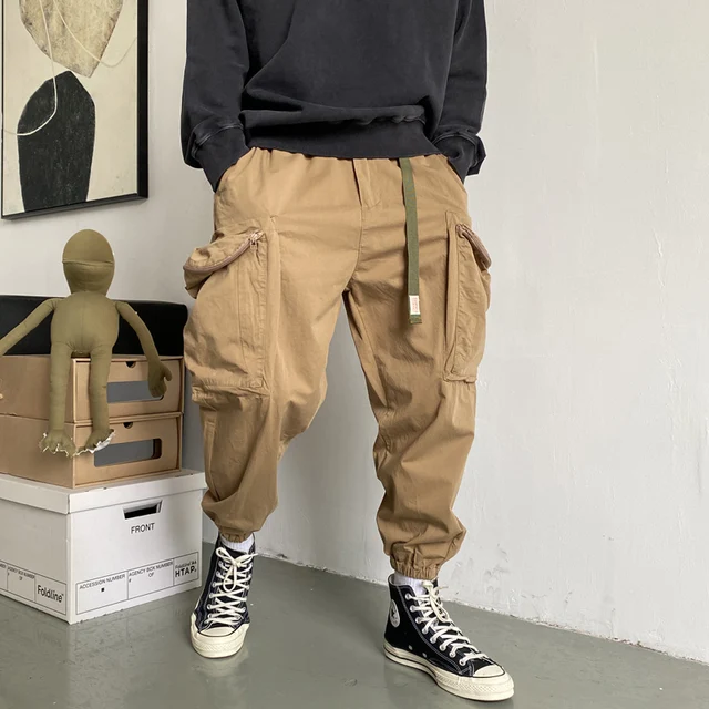 Camouflage cargo pants with big side pockets