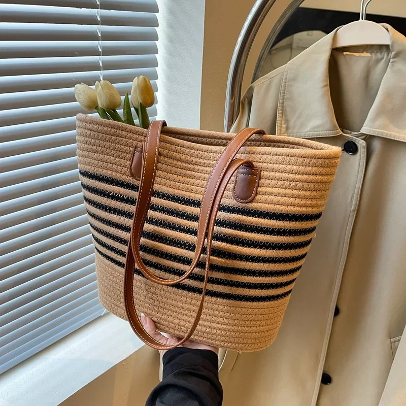 Fashion Large Capacity Woven Women 2024 New All-Match Shoulder Bag Beach Travel Commuter Tote