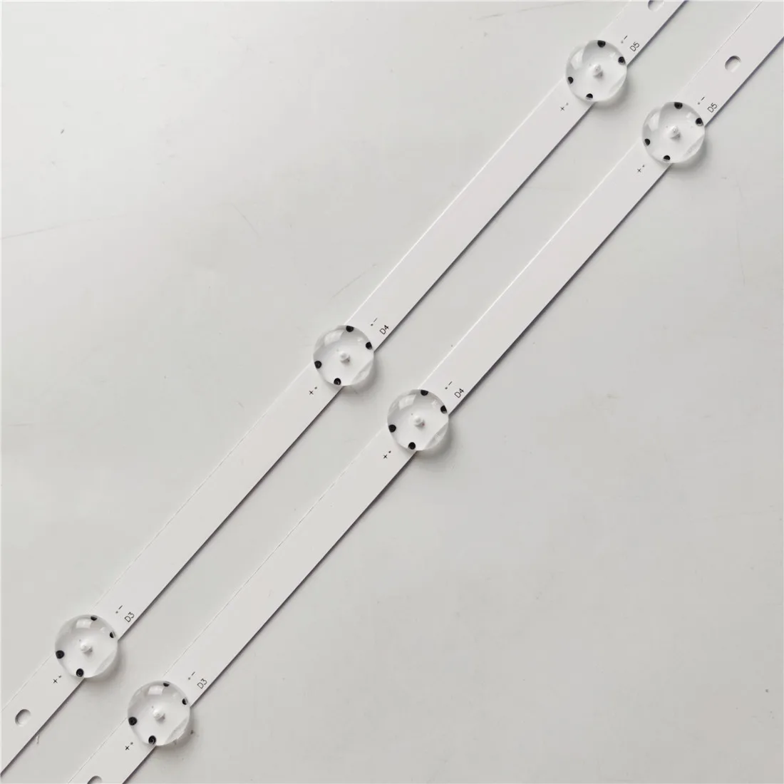 Led Backlight Strip Lâmpada para Grunewing 65 Vlx 7730 bp 7100 7065 8000 Lnnntek Rev0.2 170721 _ 3pcm00731a Zyr65600-aa - Imagem 3