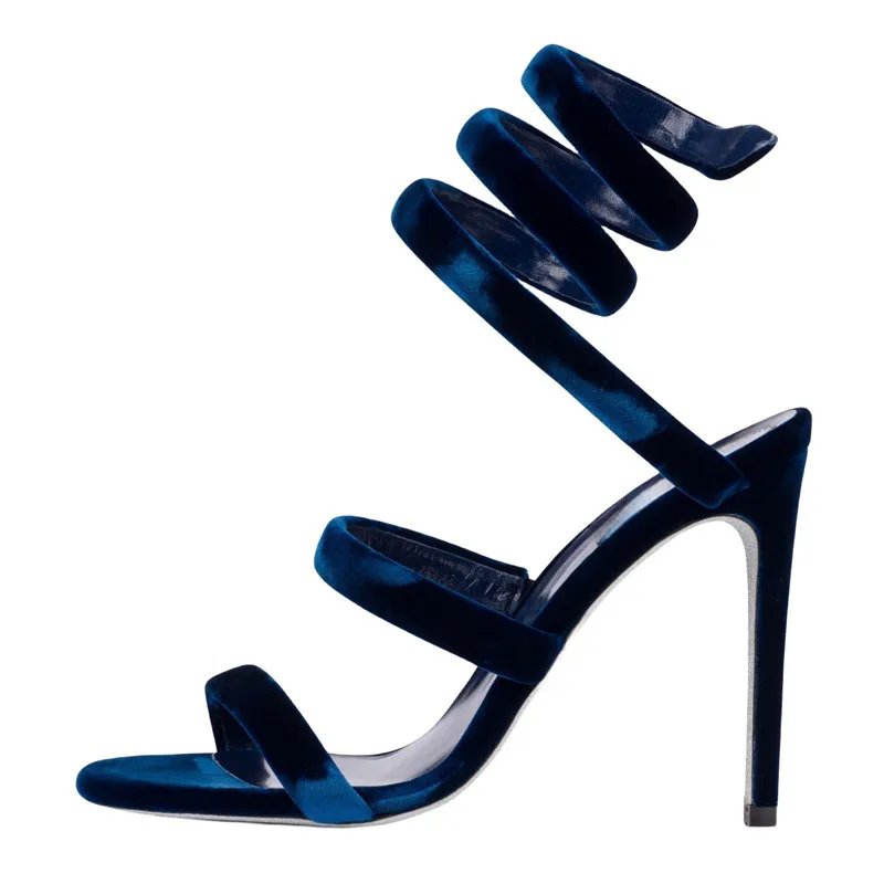 

Женские босоножки на высоком каблуке, со змеиным принтом