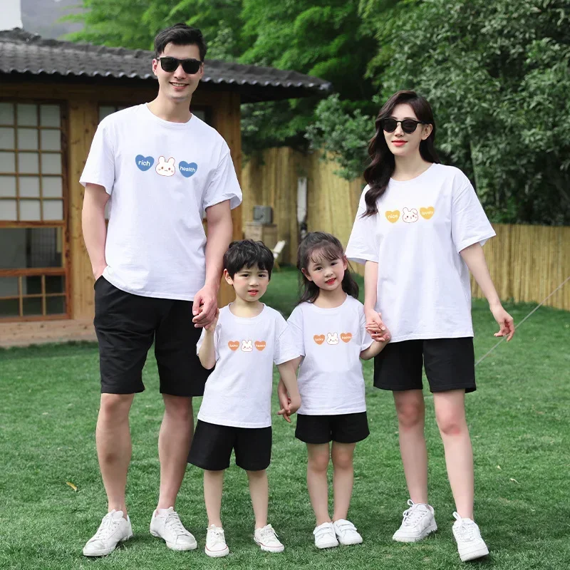 

Parent-child Outfits Summer Tees Family Matching Outfits Cotton T-shirt Kids Mom Daughter Kids Clothes Letter Heart Printed Tops
